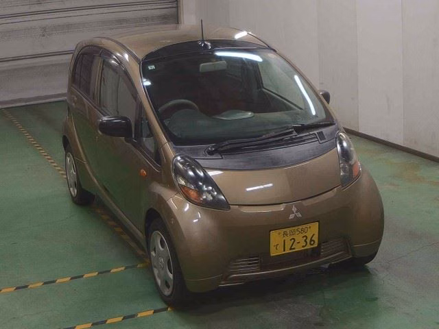 MITSUBISHI I