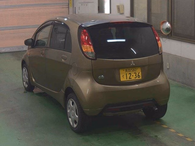 MITSUBISHI I