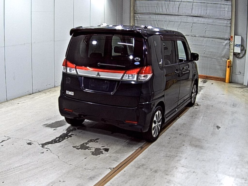 MITSUBISHI DELICA D:2