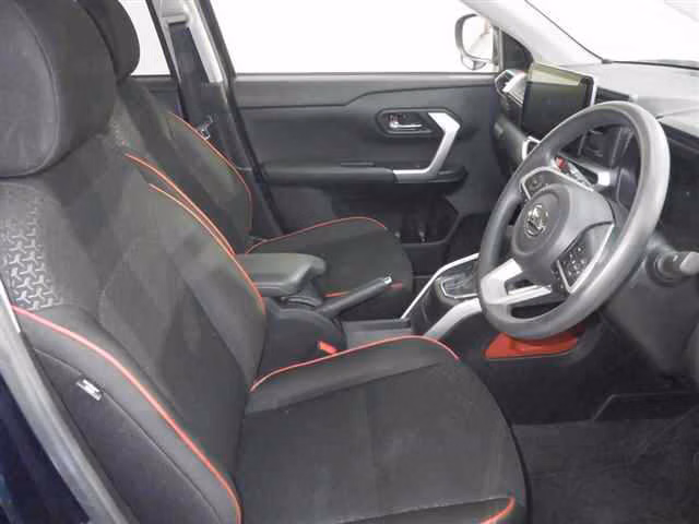 DAIHATSU ROCKY