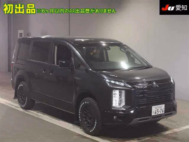 MITSUBISHI DELICA D:5