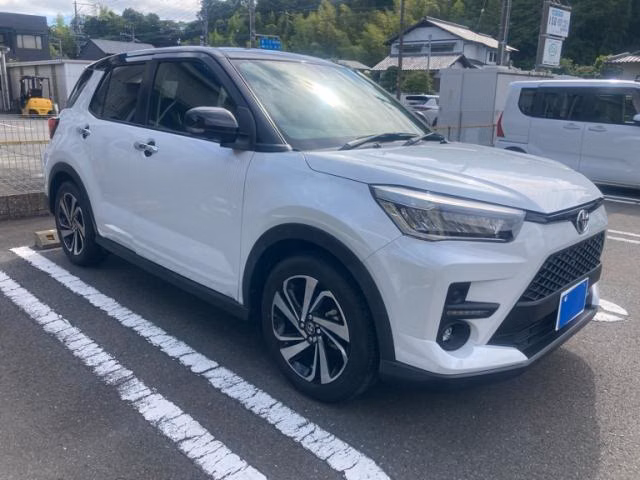 TOYOTA RAIZE