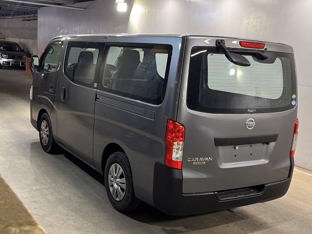 NISSAN NV350 CARAVAN