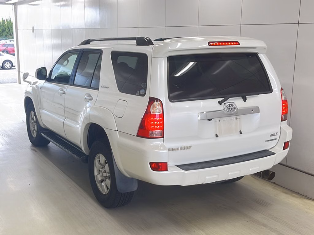 TOYOTA HILUX SURF