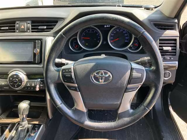 TOYOTA MARK X