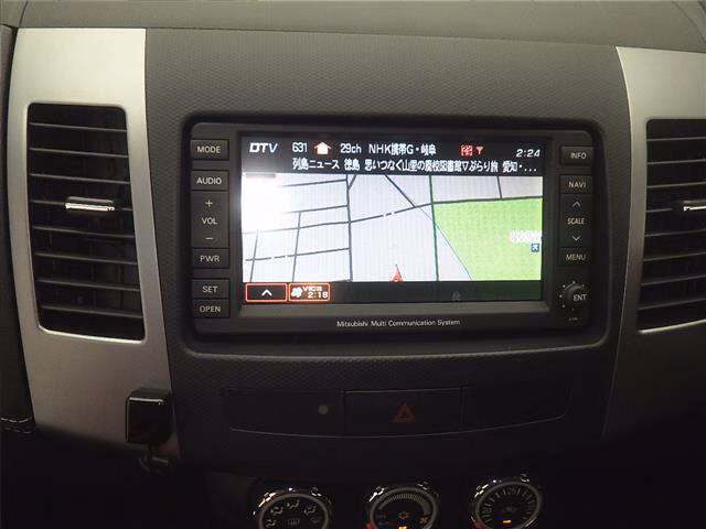 MITSUBISHI OUTLANDER
