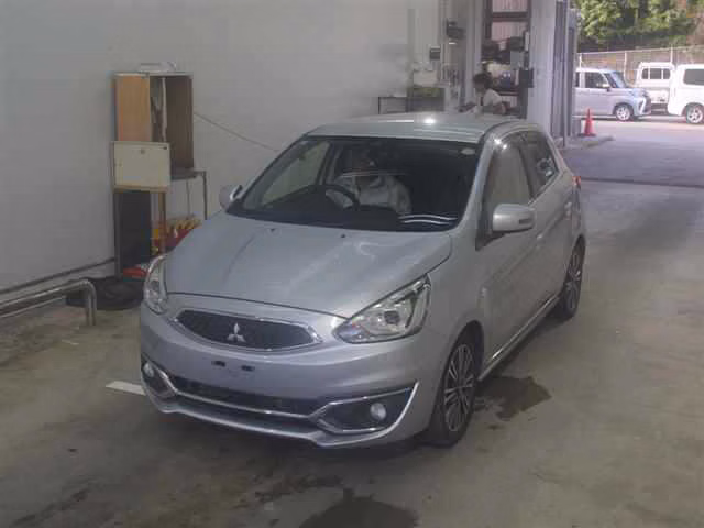 MITSUBISHI MIRAGE