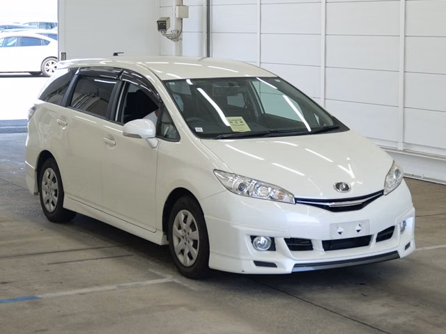 TOYOTA WISH