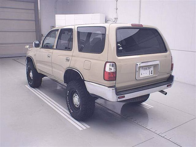 TOYOTA HILUX SURF