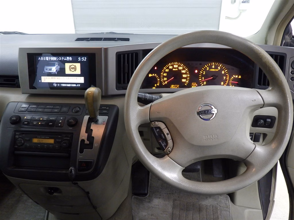 NISSAN ELGRAND