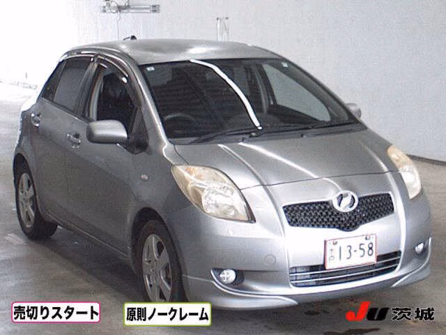 TOYOTA VITZ