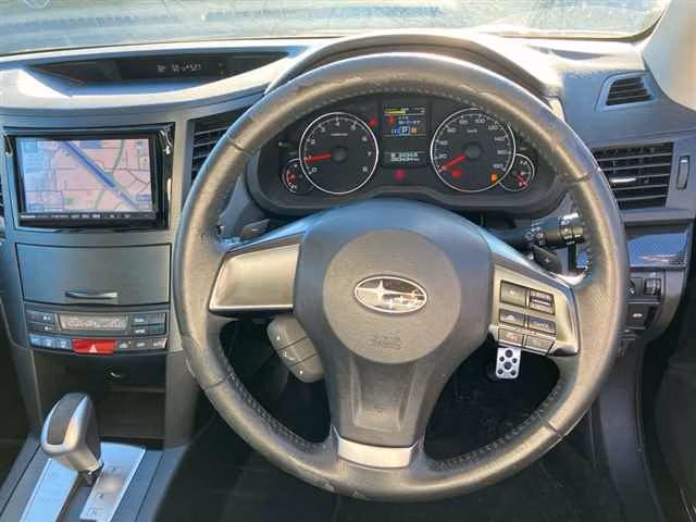 SUBARU LEGACY B4
