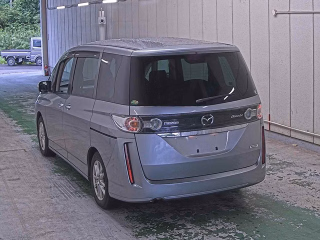 MAZDA BIANTE