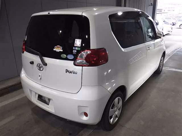 TOYOTA PORTE