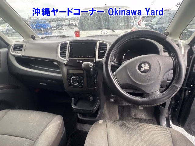 MITSUBISHI DELICA D:2