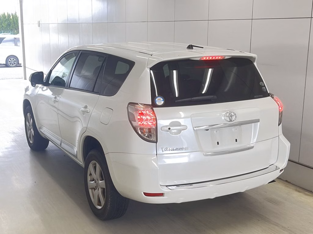 TOYOTA VANGUARD