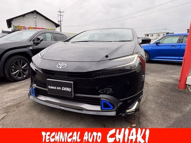 TOYOTA PRIUS