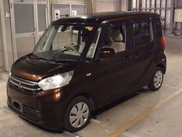 MITSUBISHI EK SPACE