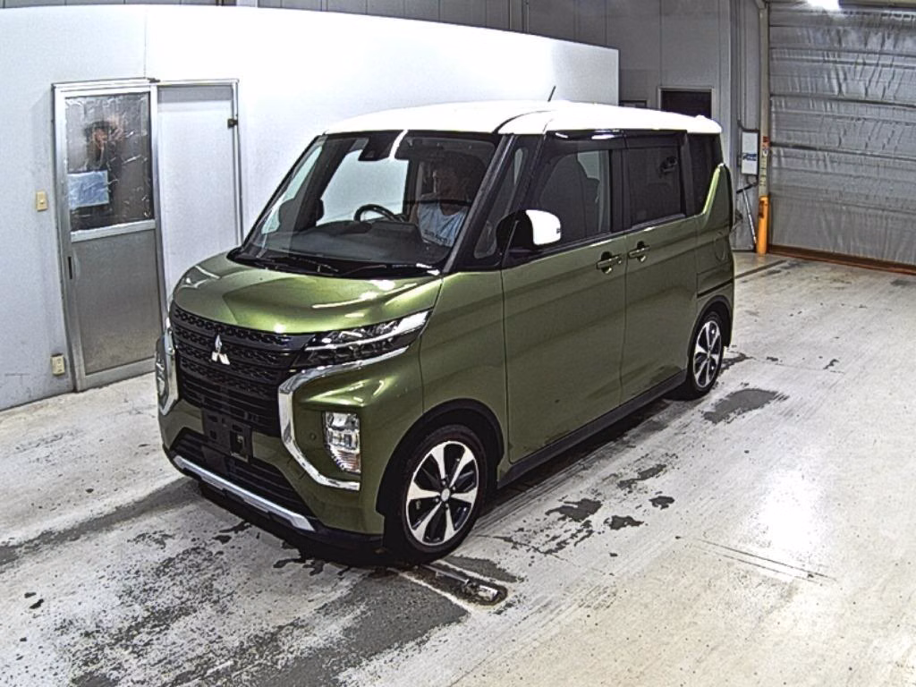MITSUBISHI EK SPACE