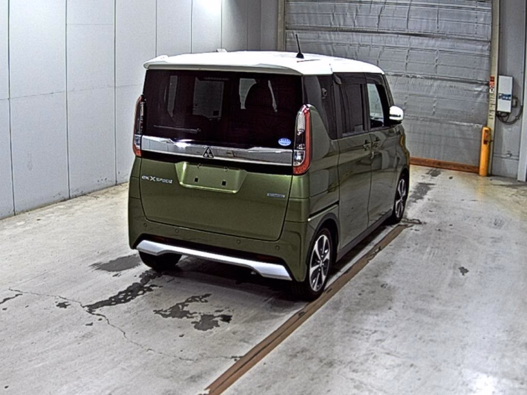 MITSUBISHI EK SPACE