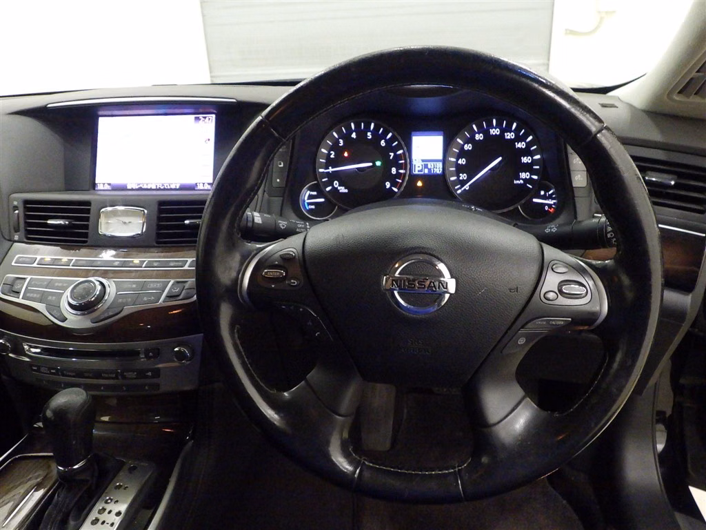 NISSAN CIMA