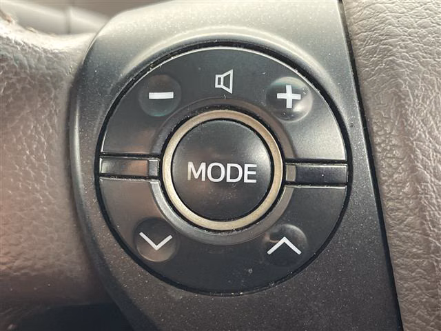 TOYOTA SAI