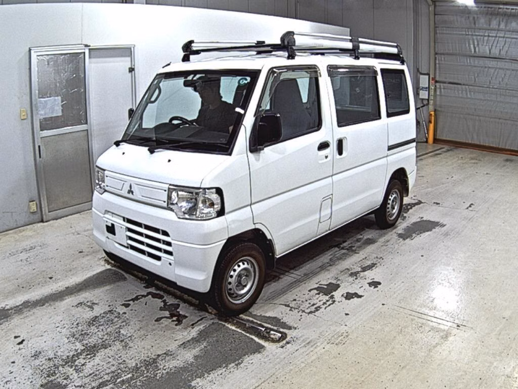 MITSUBISHI MINICAB MIEV