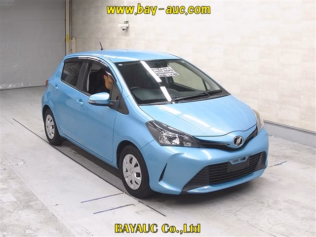 TOYOTA VITZ