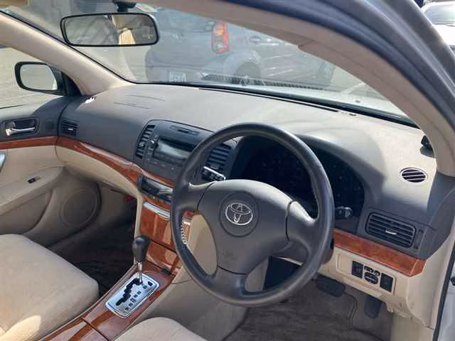 TOYOTA PREMIO