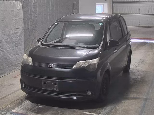 TOYOTA SPADE