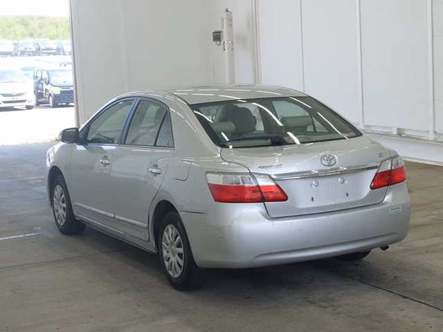 TOYOTA PREMIO