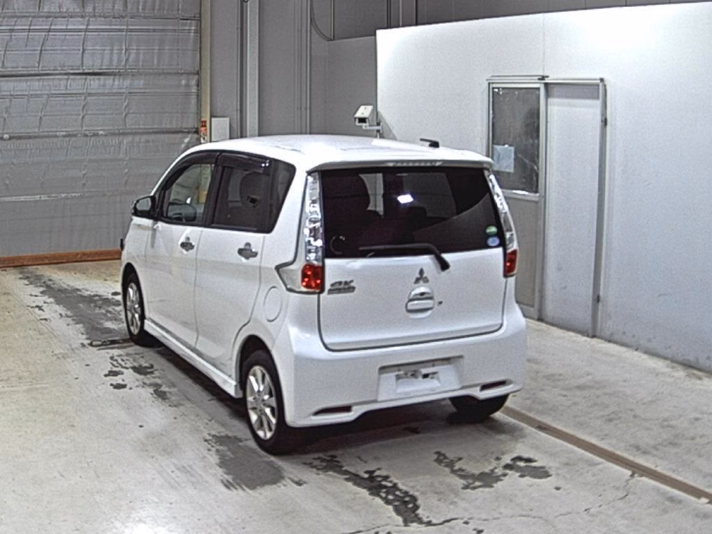 MITSUBISHI EK CUSTOM