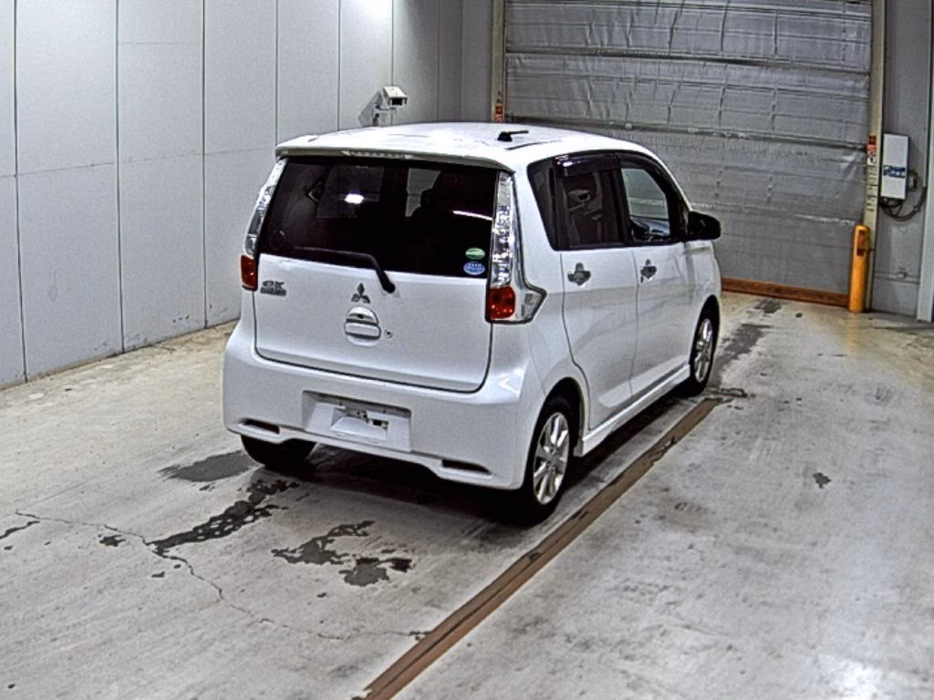 MITSUBISHI EK CUSTOM