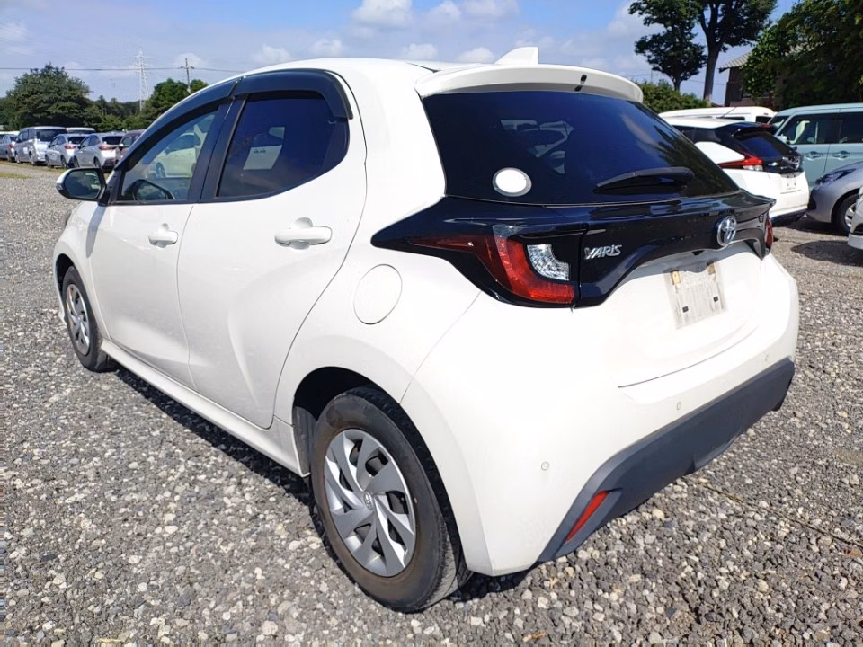 TOYOTA YARIS
