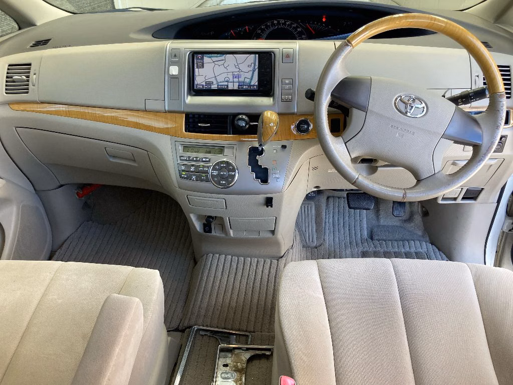 TOYOTA ESTIMA