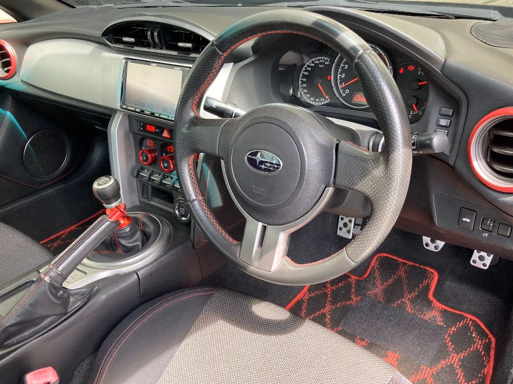SUBARU BRZ