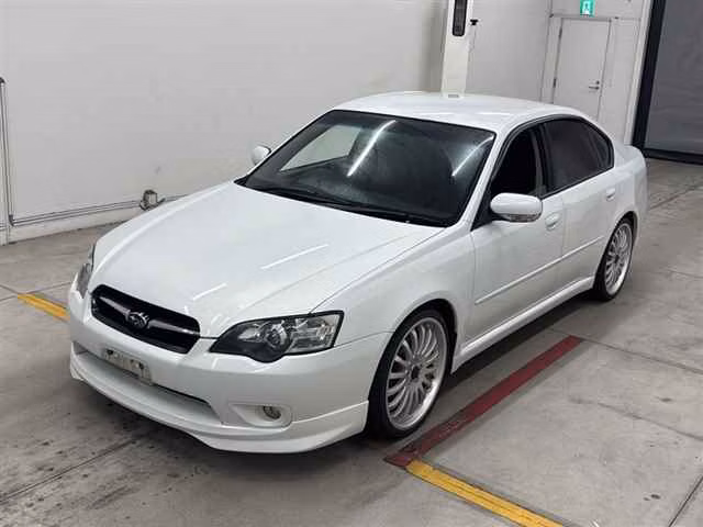 SUBARU LEGACY B4