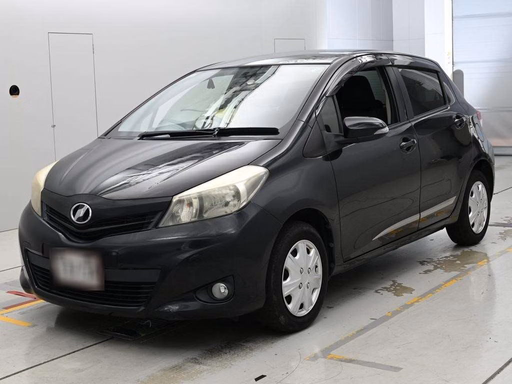 TOYOTA VITZ