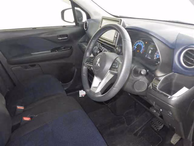 MITSUBISHI EK X