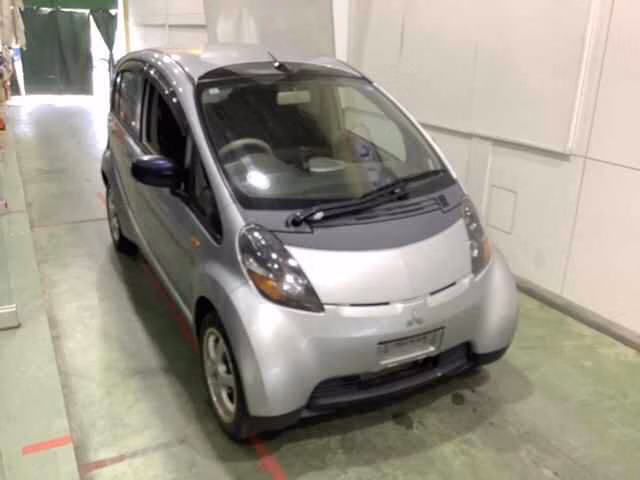 MITSUBISHI I