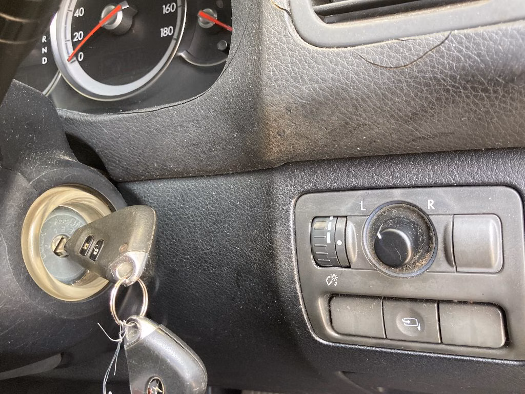SUBARU LEGACY
