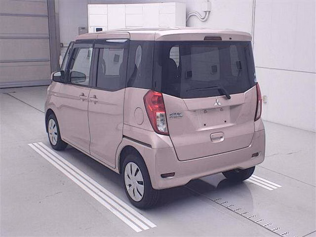 MITSUBISHI EK SPACE