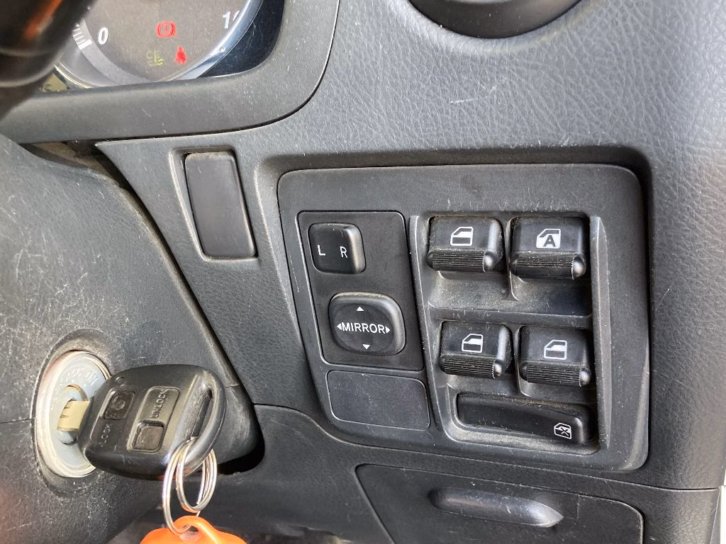 DAIHATSU MIRA AVY