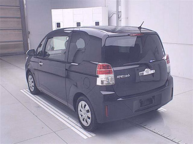 TOYOTA SPADE