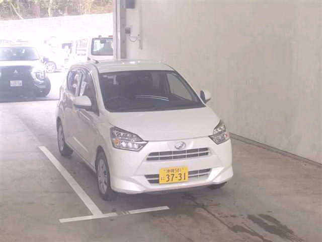 TOYOTA PIXIS EPOCH