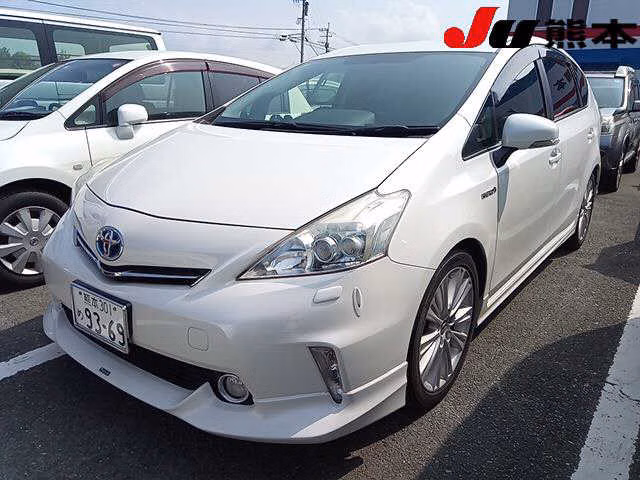 TOYOTA PRIUS ALPHA