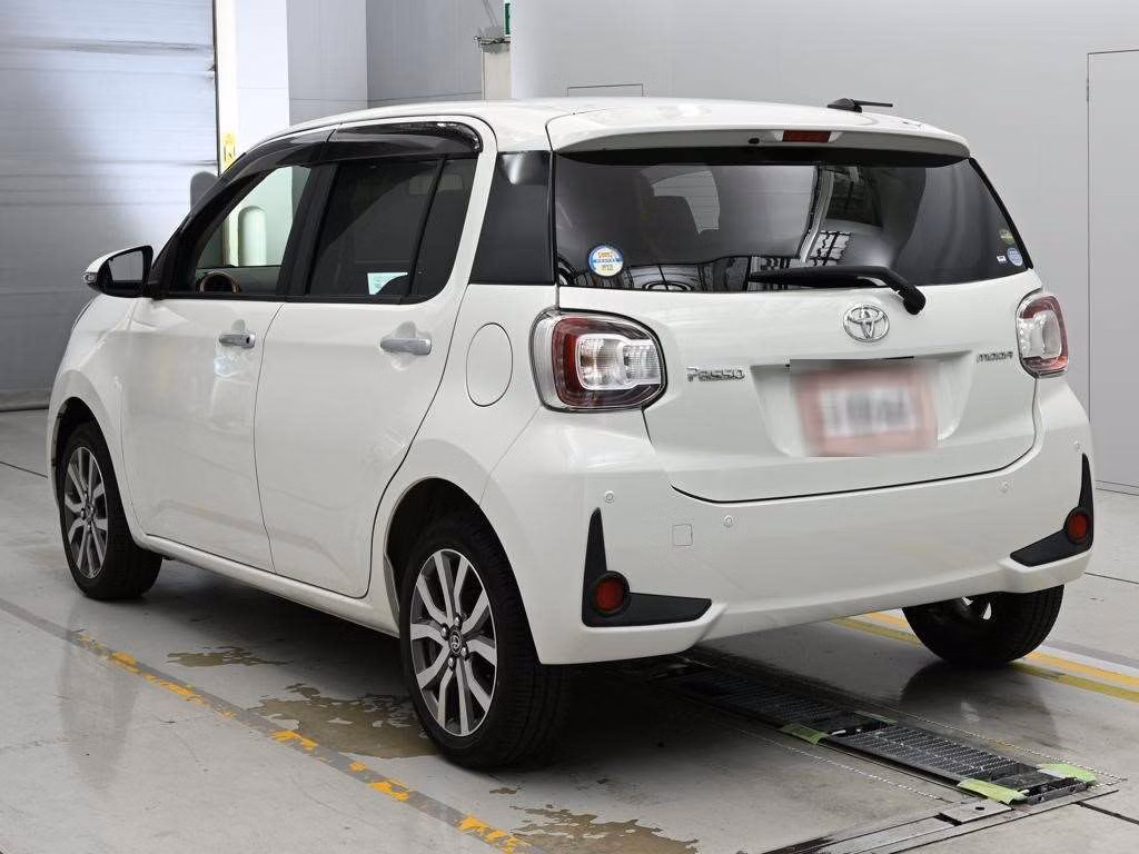 TOYOTA PASSO