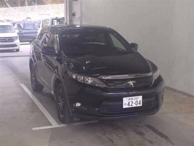 TOYOTA HARRIER