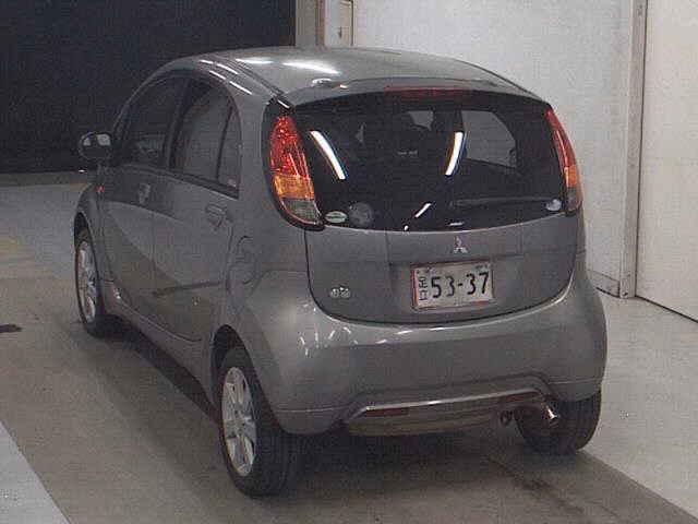 MITSUBISHI I