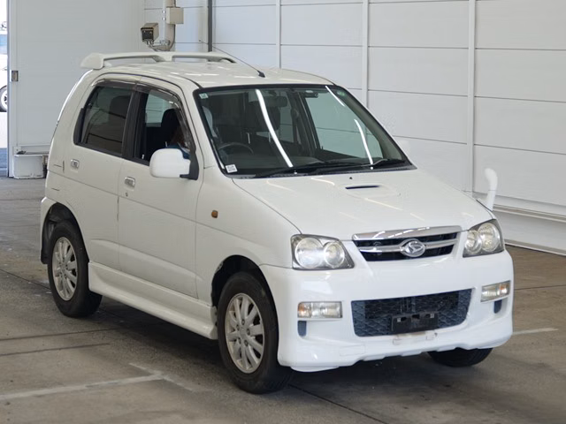 DAIHATSU TERIOS KID